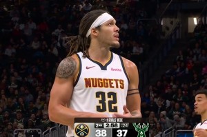 里外里差不少！戈登进攻犯规 掘金挑战成功阻挡2+1